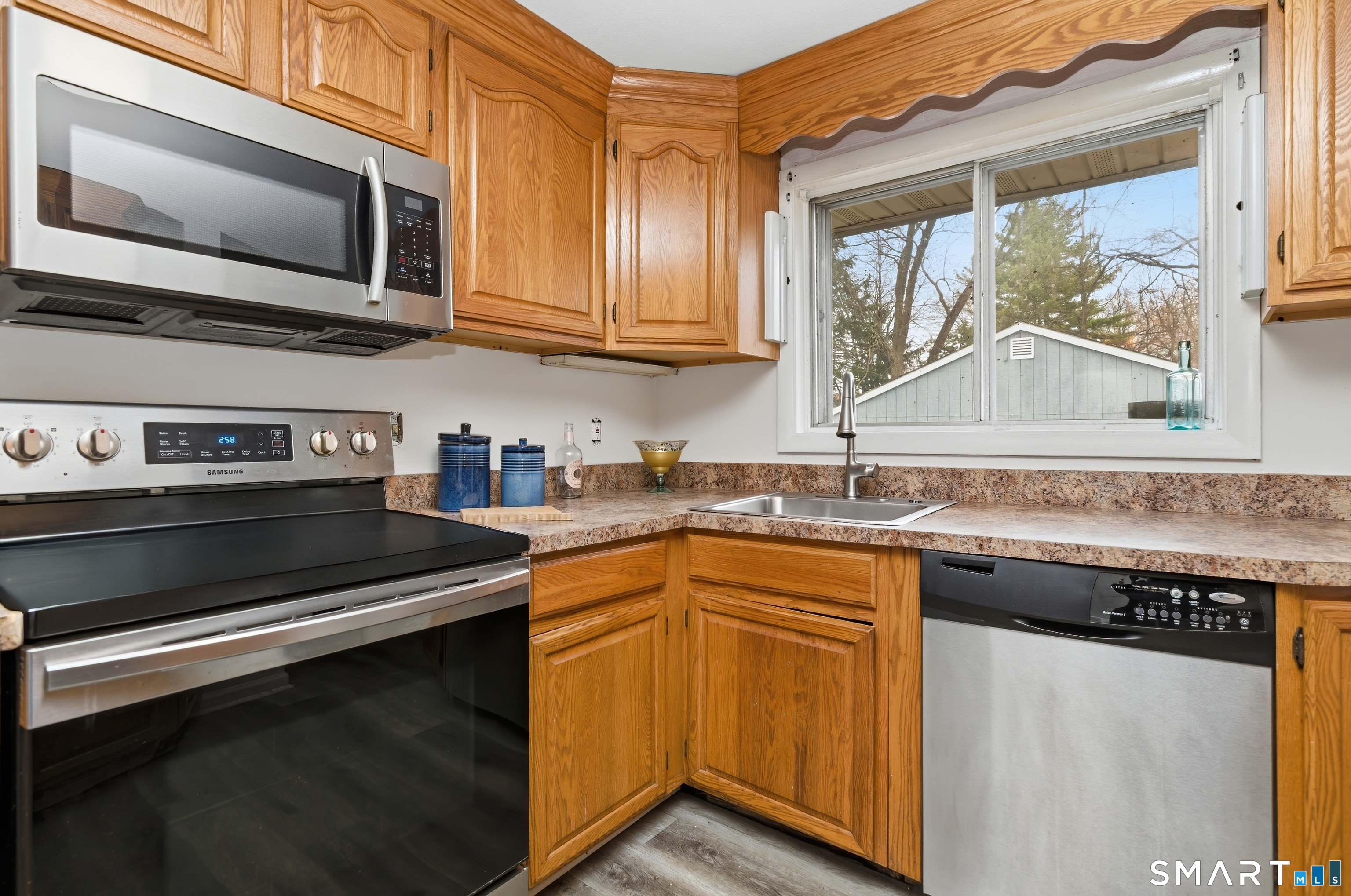 140 Cottage Grove Road Bloomfield CT 06002