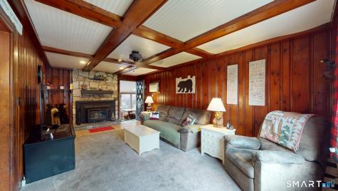 8 Bridge Lane Enfield CT 06082