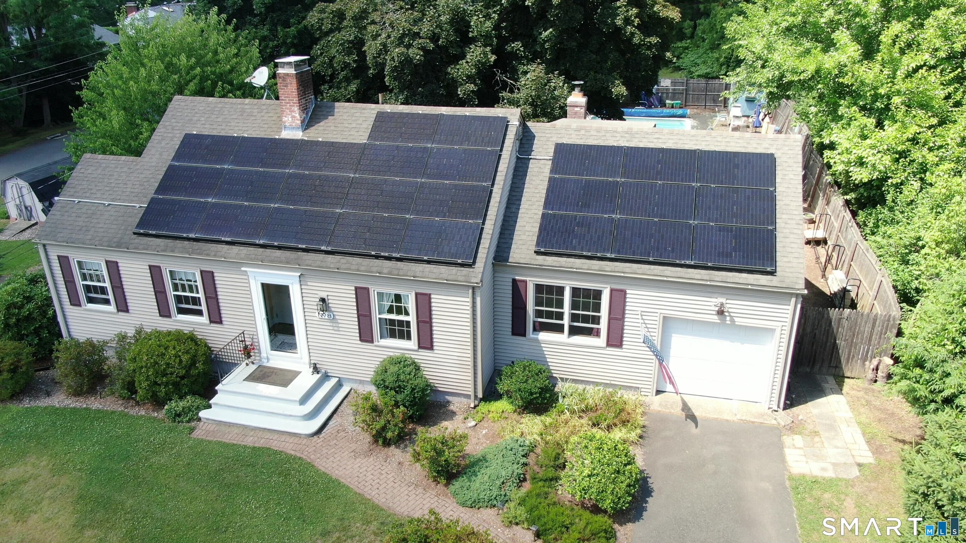 8 Bridge Lane Enfield CT 06082