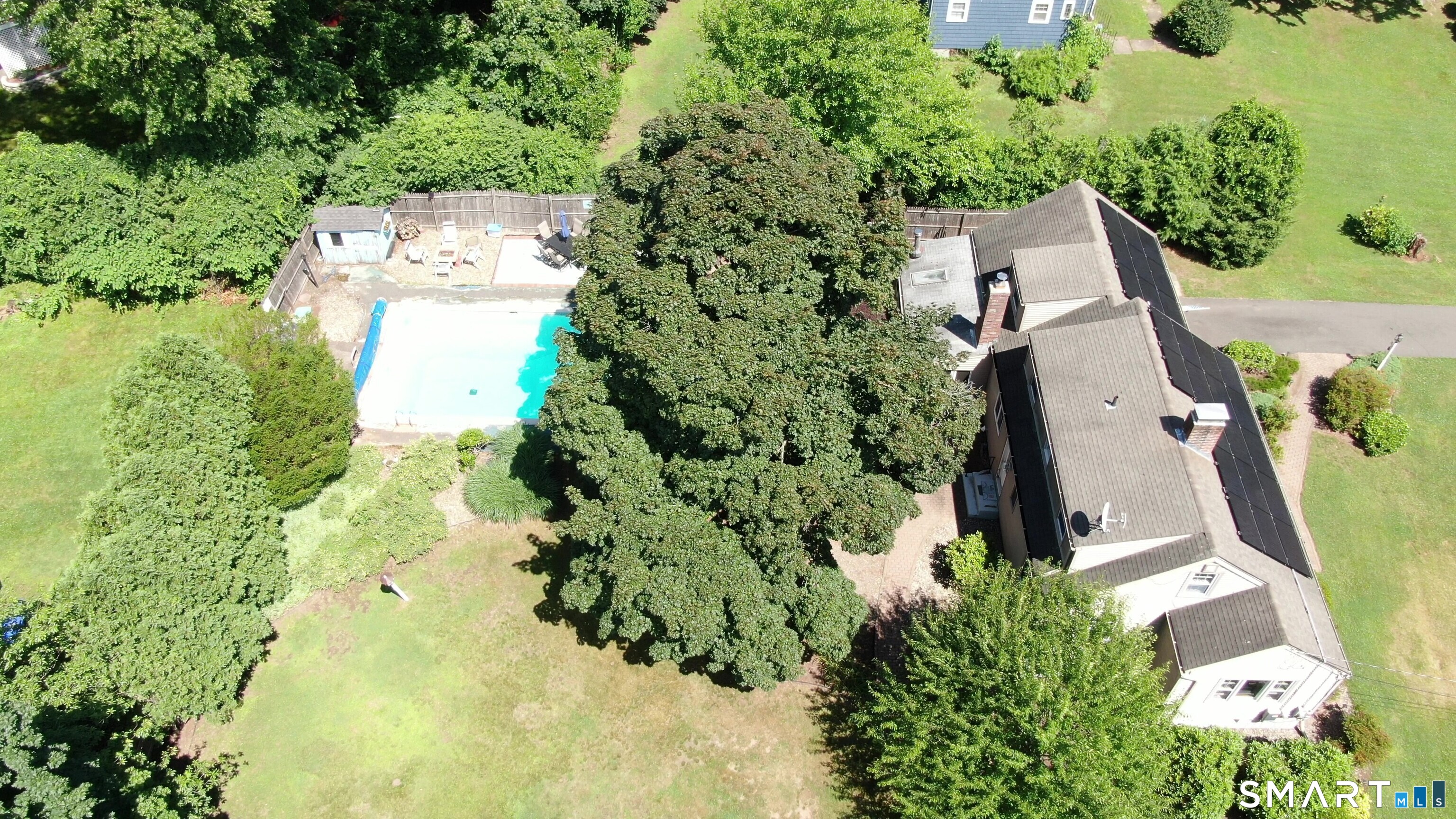 8 Bridge Lane Enfield CT 06082