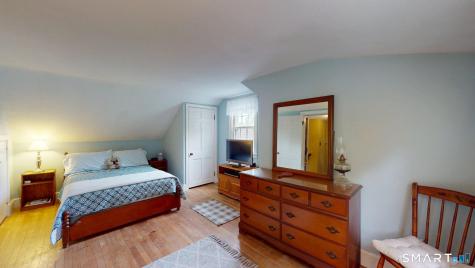 8 Bridge Lane Enfield CT 06082