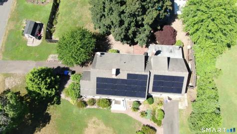 8 Bridge Lane Enfield CT 06082