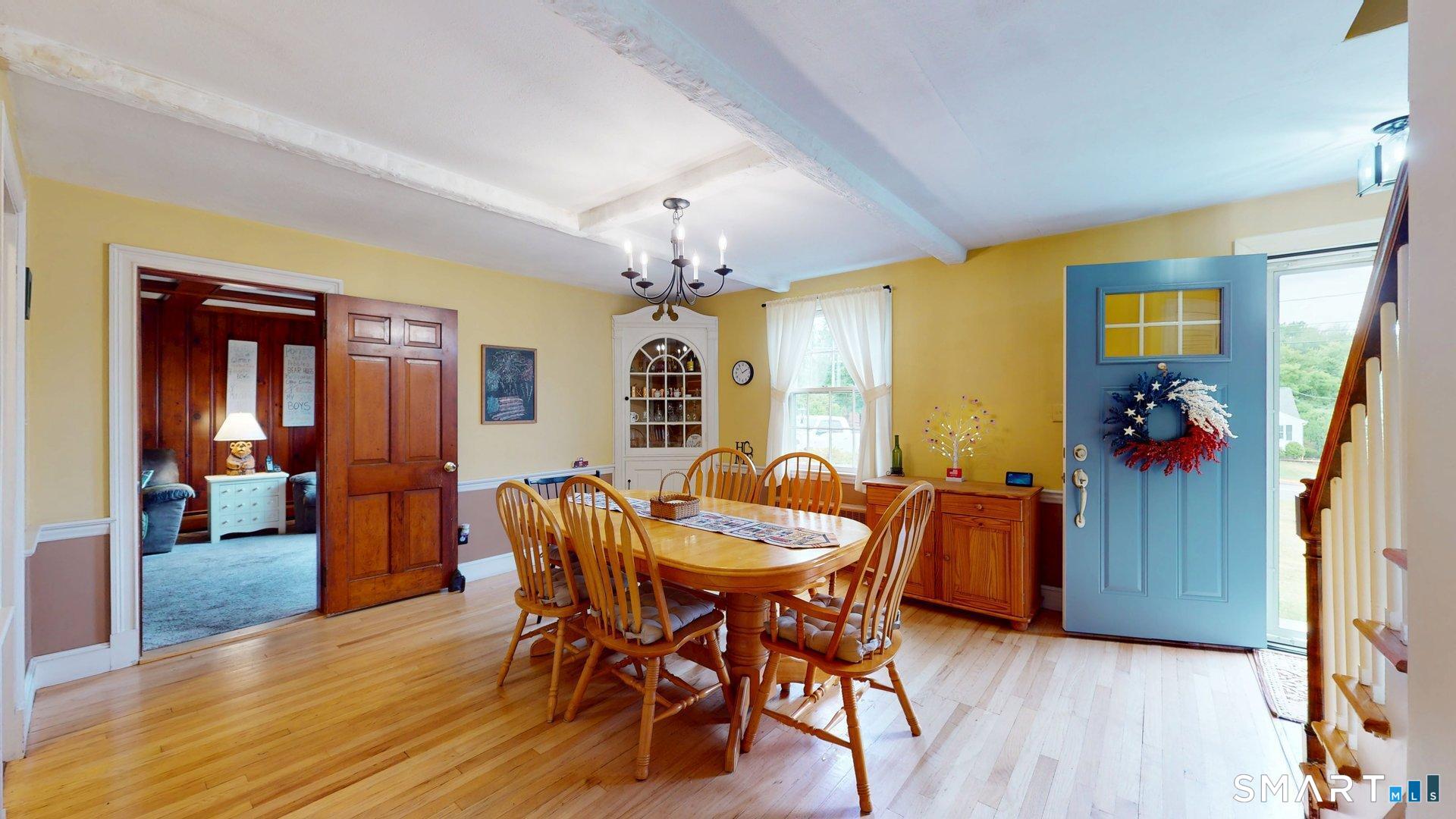 8 Bridge Lane Enfield CT 06082