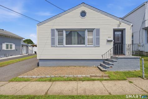 234 Hollister Street Stratford CT 06615