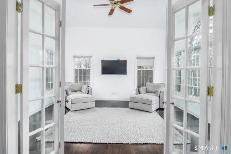 8 Encampment Place Ridgefield CT 06877