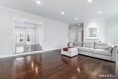 8 Encampment Place Ridgefield CT 06877