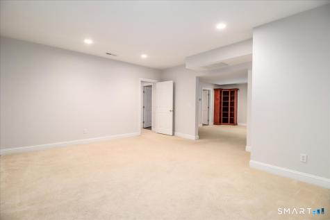 8 Encampment Place Ridgefield CT 06877