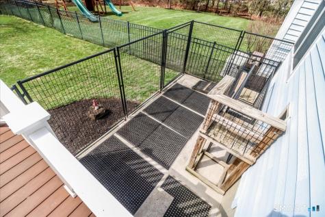 8 Encampment Place Ridgefield CT 06877
