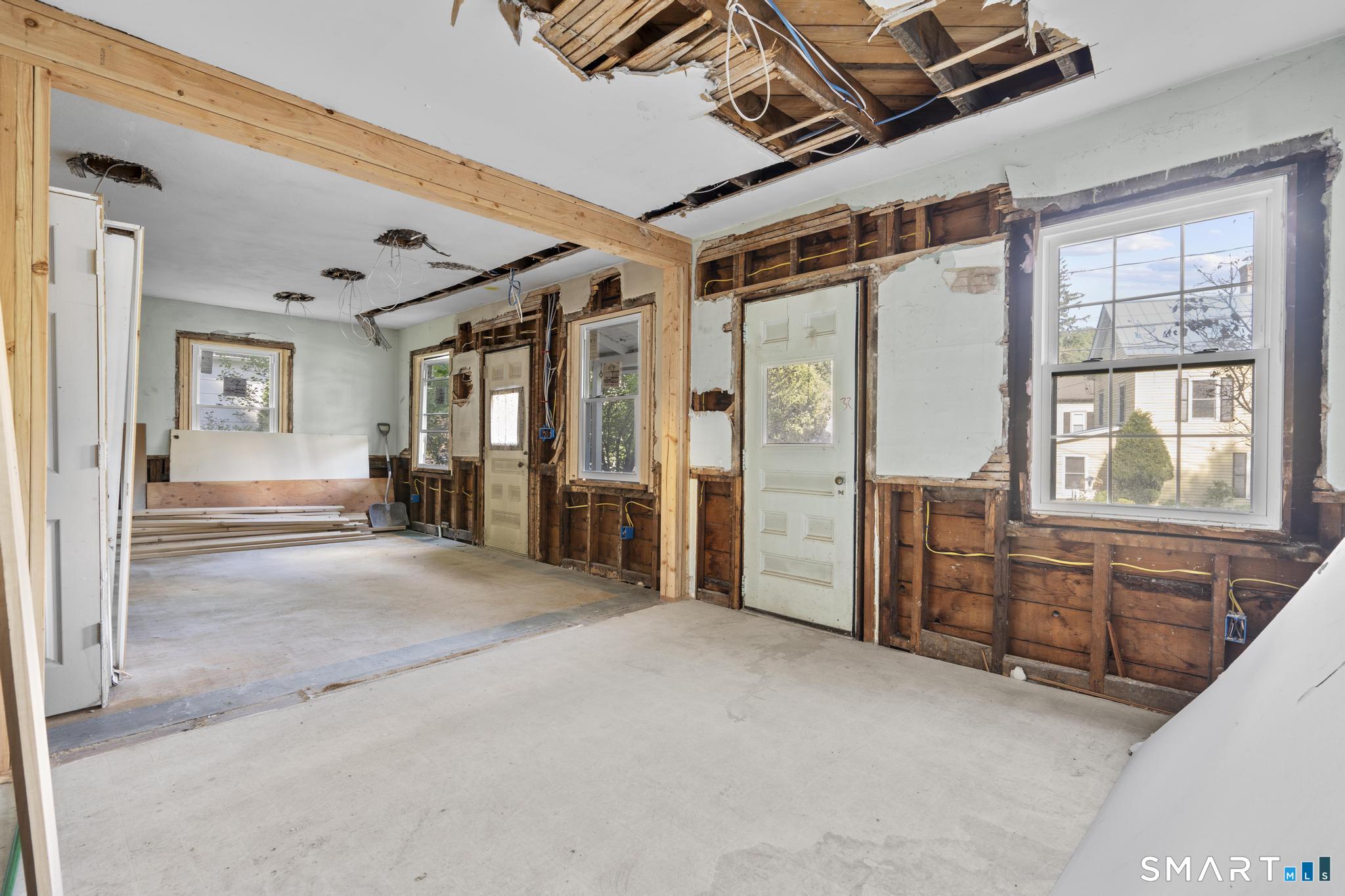 41 Old Farms Road Avon CT 06001