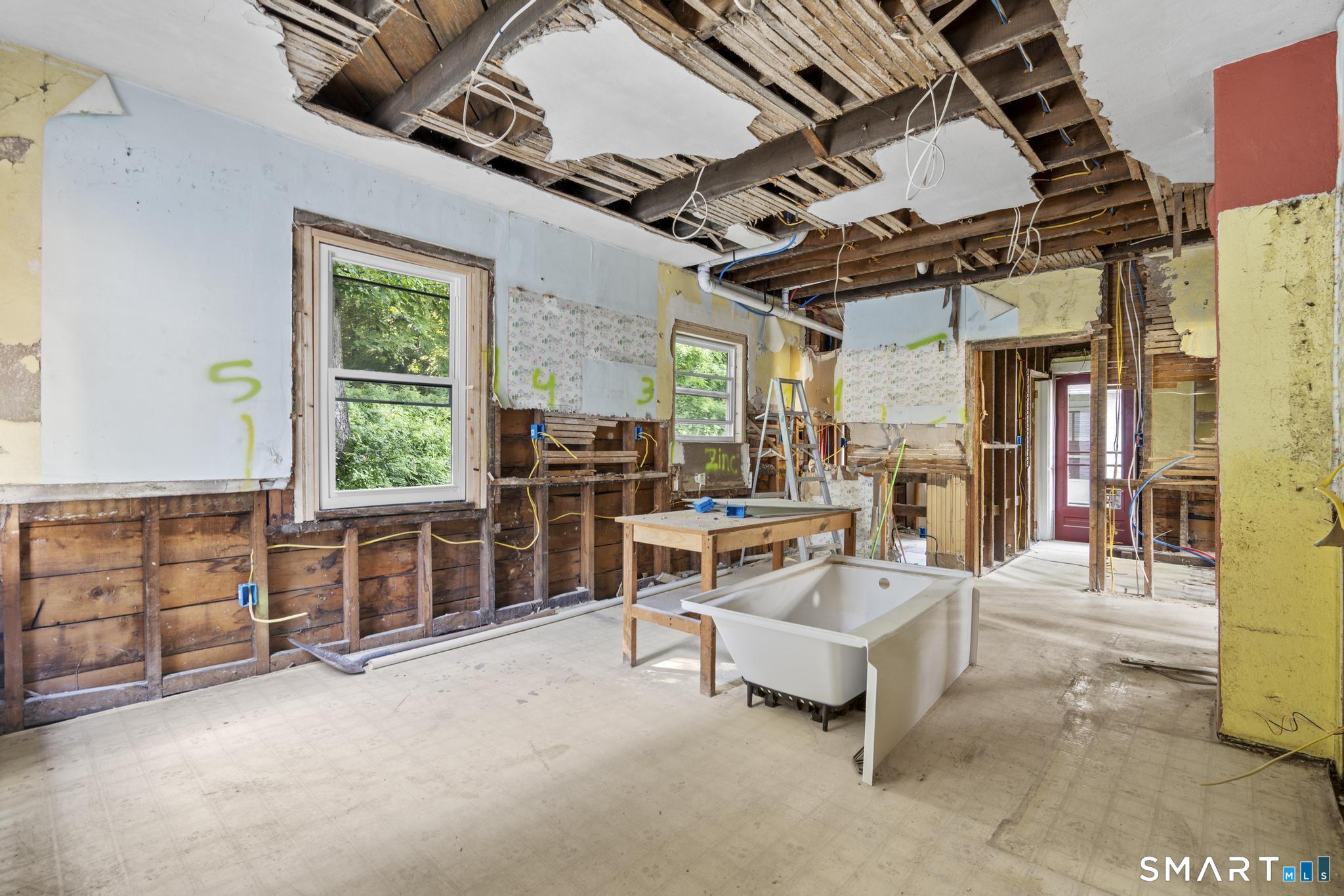 41 Old Farms Road Avon CT 06001