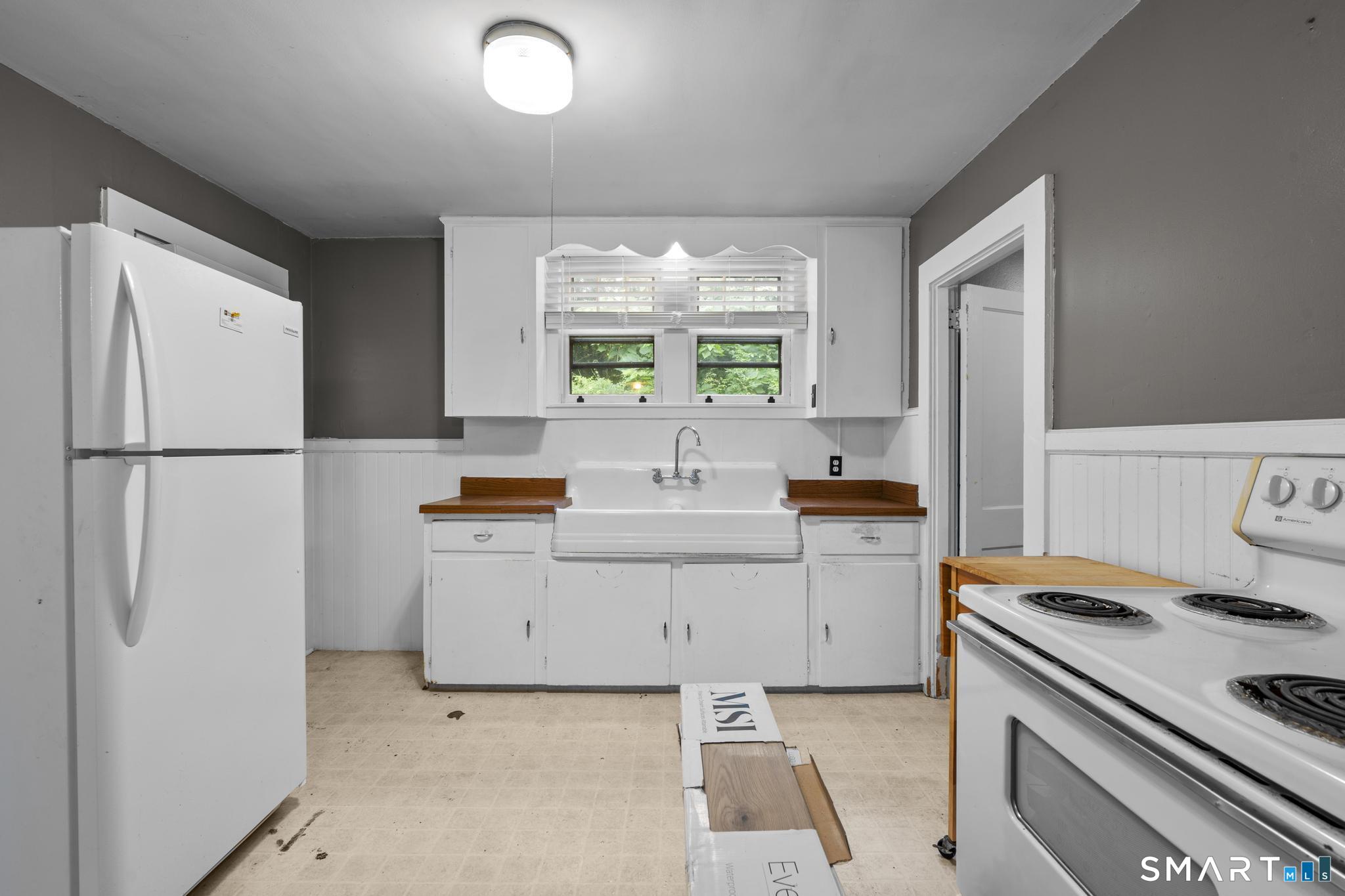 41 Old Farms Road Avon CT 06001