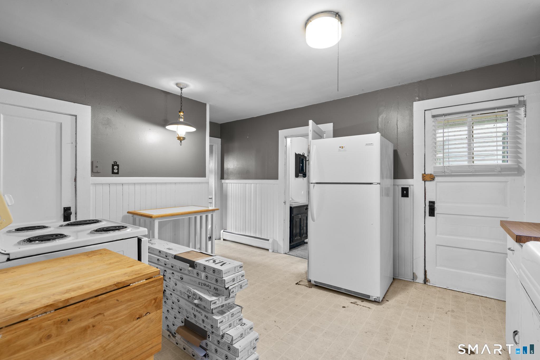41 Old Farms Road Avon CT 06001