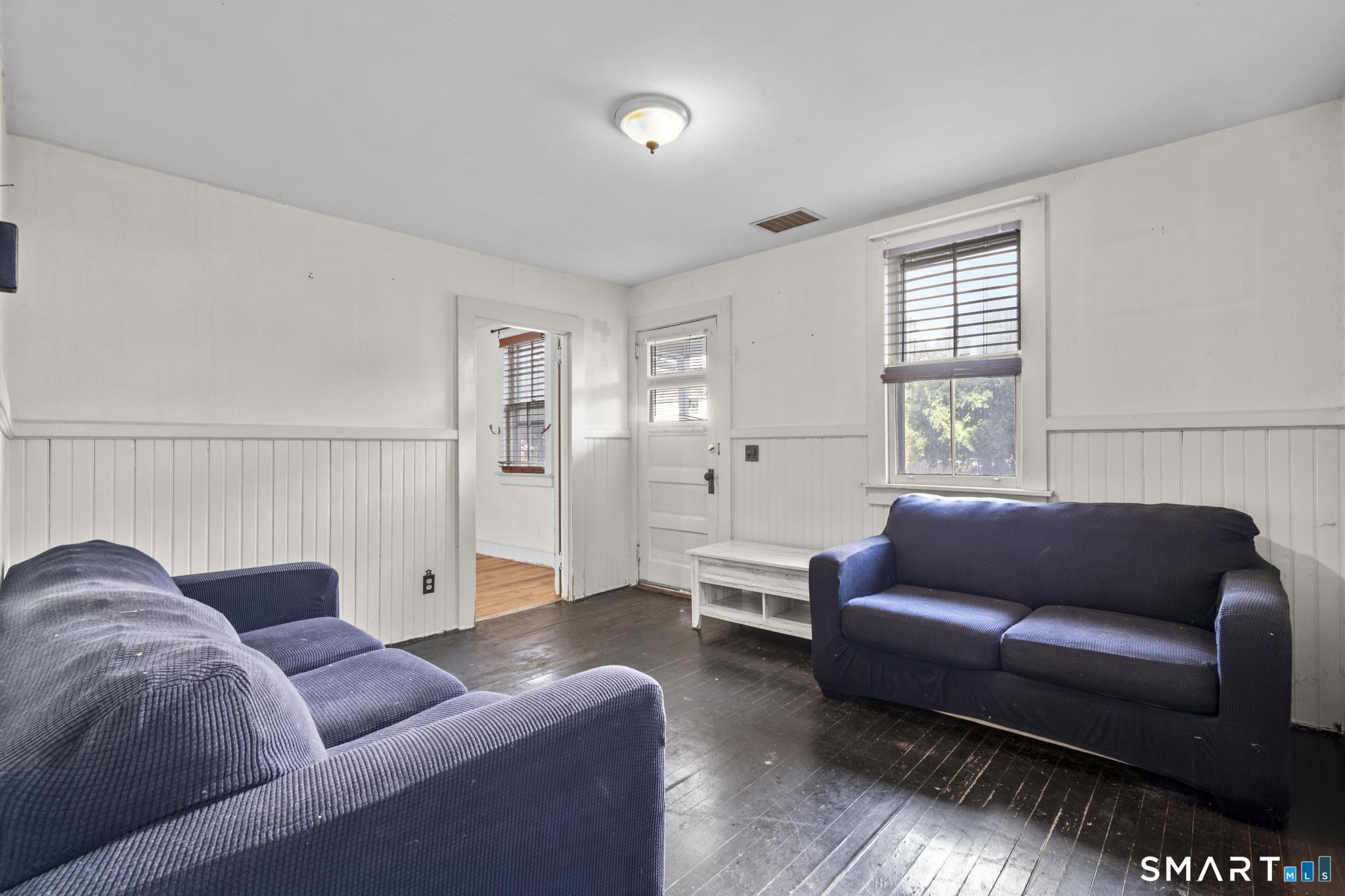 41 Old Farms Road Avon CT 06001