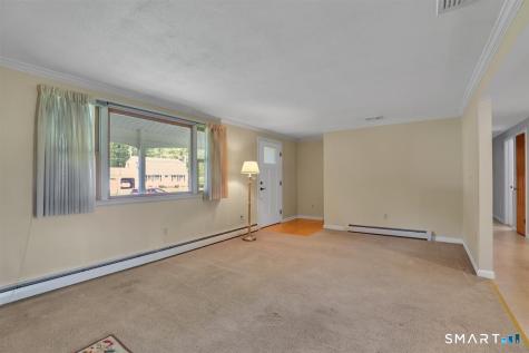 36 Redcoat Lane Farmington CT 06085