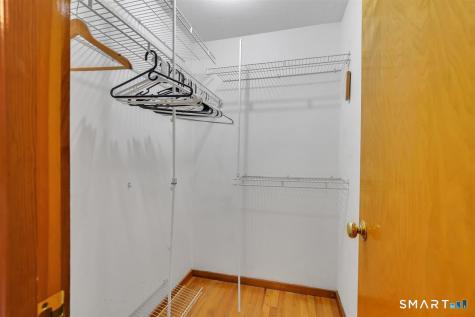 36 Redcoat Lane Farmington CT 06085