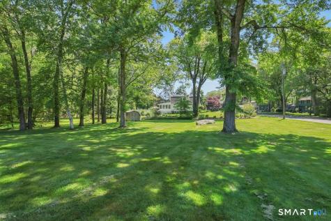 36 Redcoat Lane Farmington CT 06085