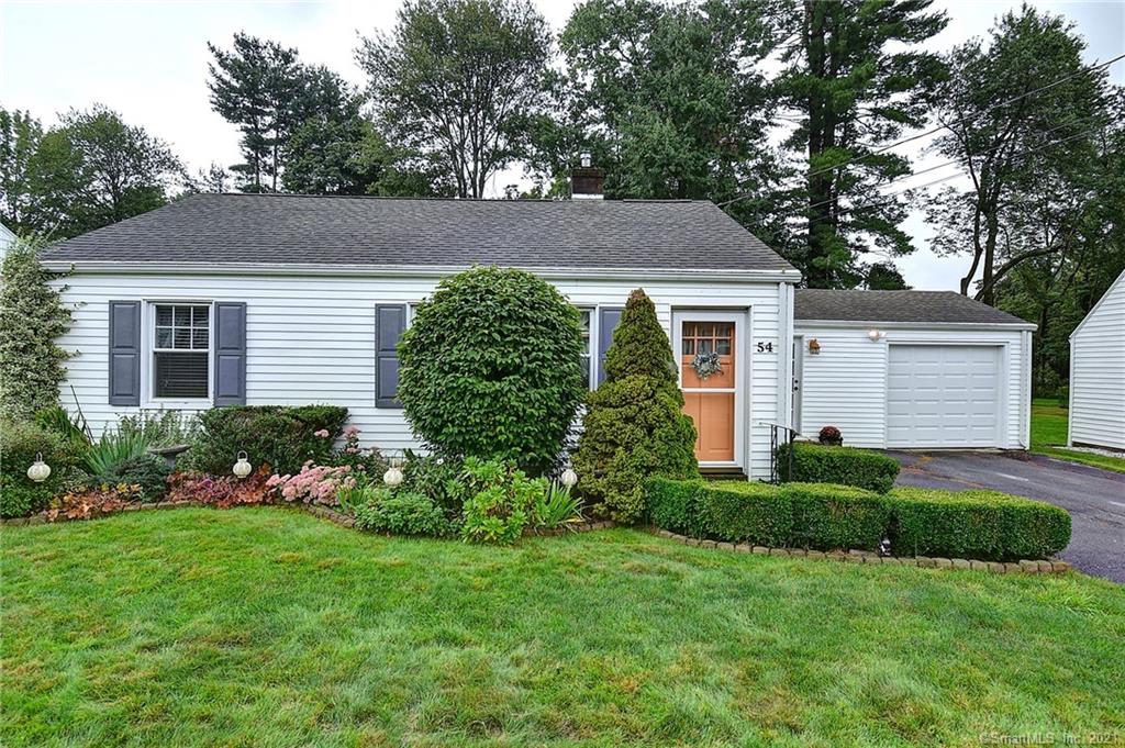 54 Dix Road Wethersfield CT 06109