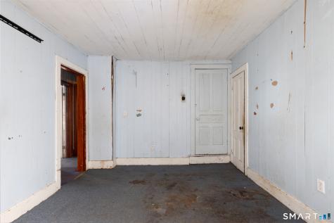 44 Fourth Street Meriden CT 06451