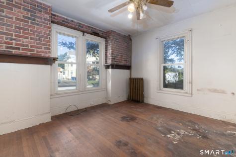 44 Fourth Street Meriden CT 06451