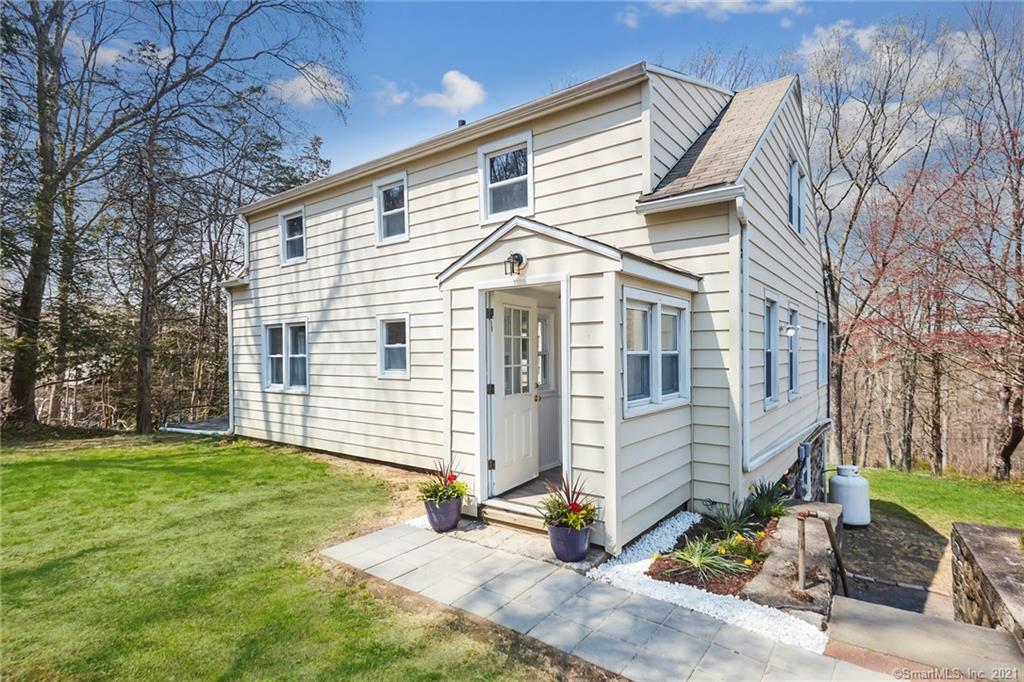 55 Obtuse Rocks Road Brookfield CT 06804
