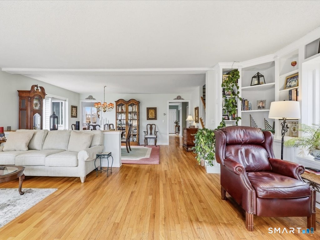 20 Whalers Point East Haven CT 06512