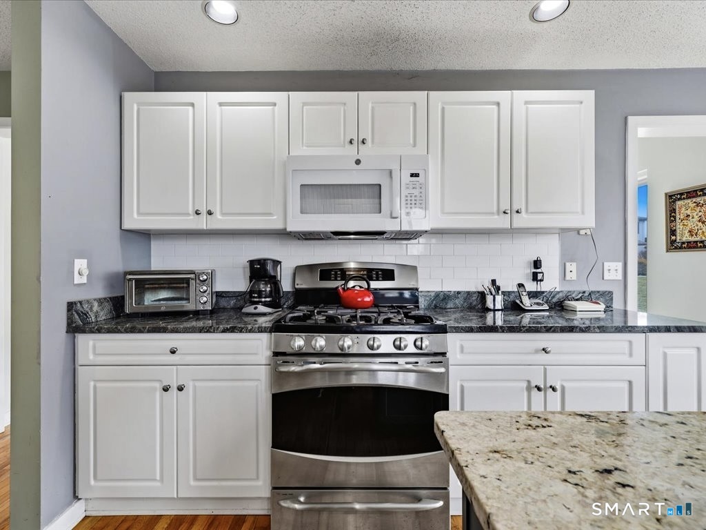 20 Whalers Point East Haven CT 06512
