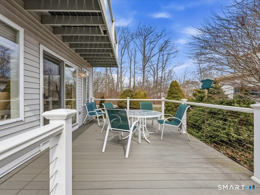 20 Whalers Point East Haven CT 06512