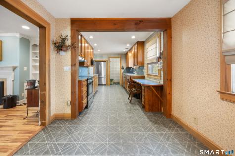 97 Glenview Drive Newington CT 06111