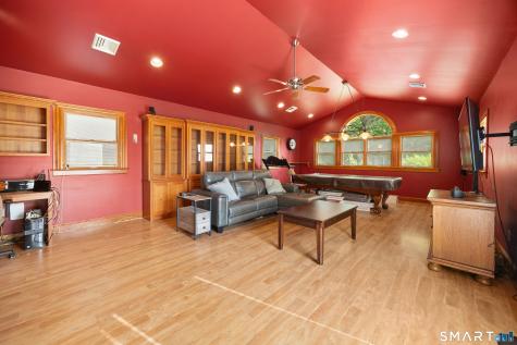 97 Glenview Drive Newington CT 06111