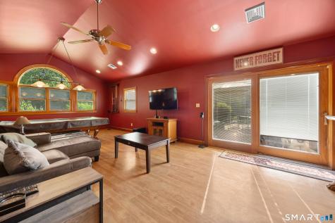97 Glenview Drive Newington CT 06111