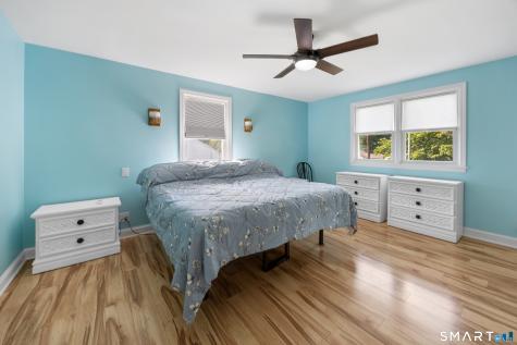 97 Glenview Drive Newington CT 06111