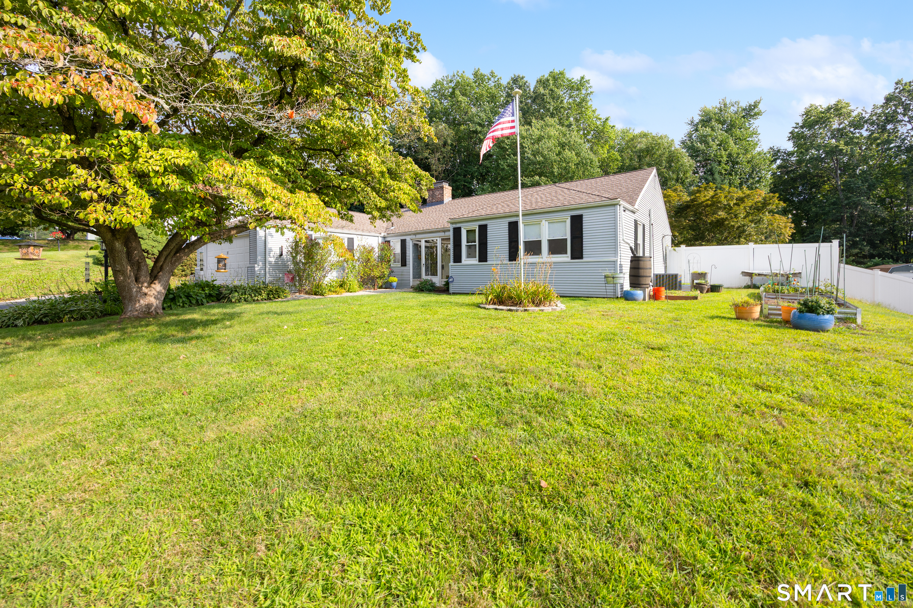 97 Glenview Drive Newington CT 06111