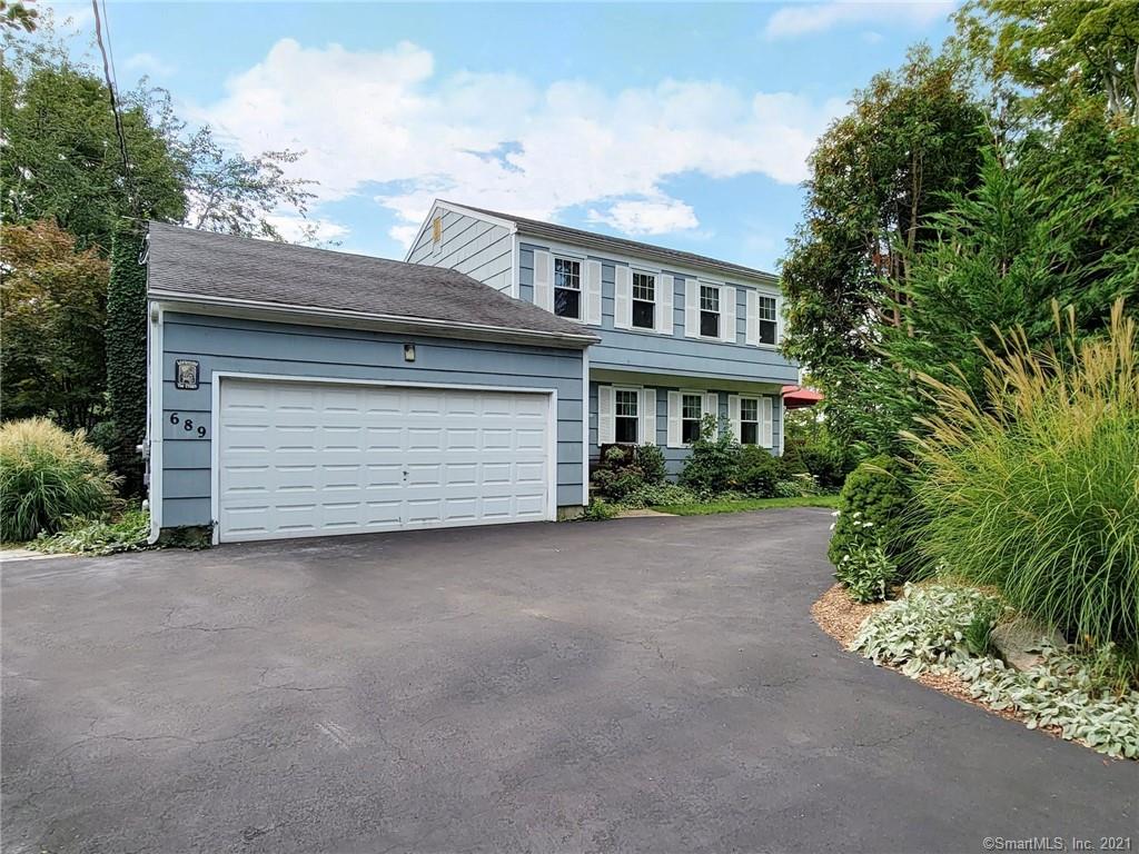 689 Oldfield Road Fairfield CT 06824