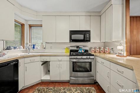 25 Maple Drive New Milford CT 06776
