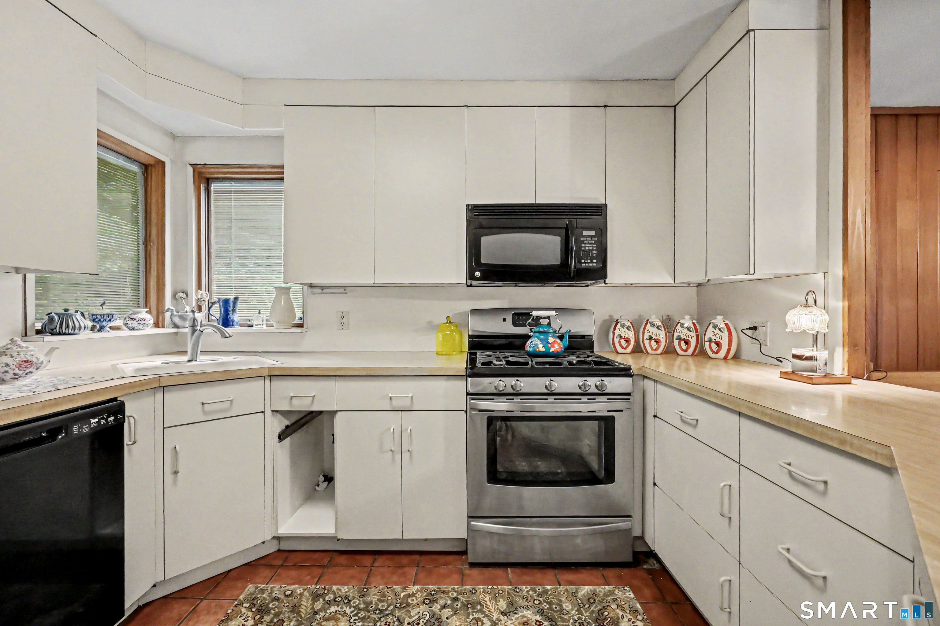 25 Maple Drive New Milford CT 06776