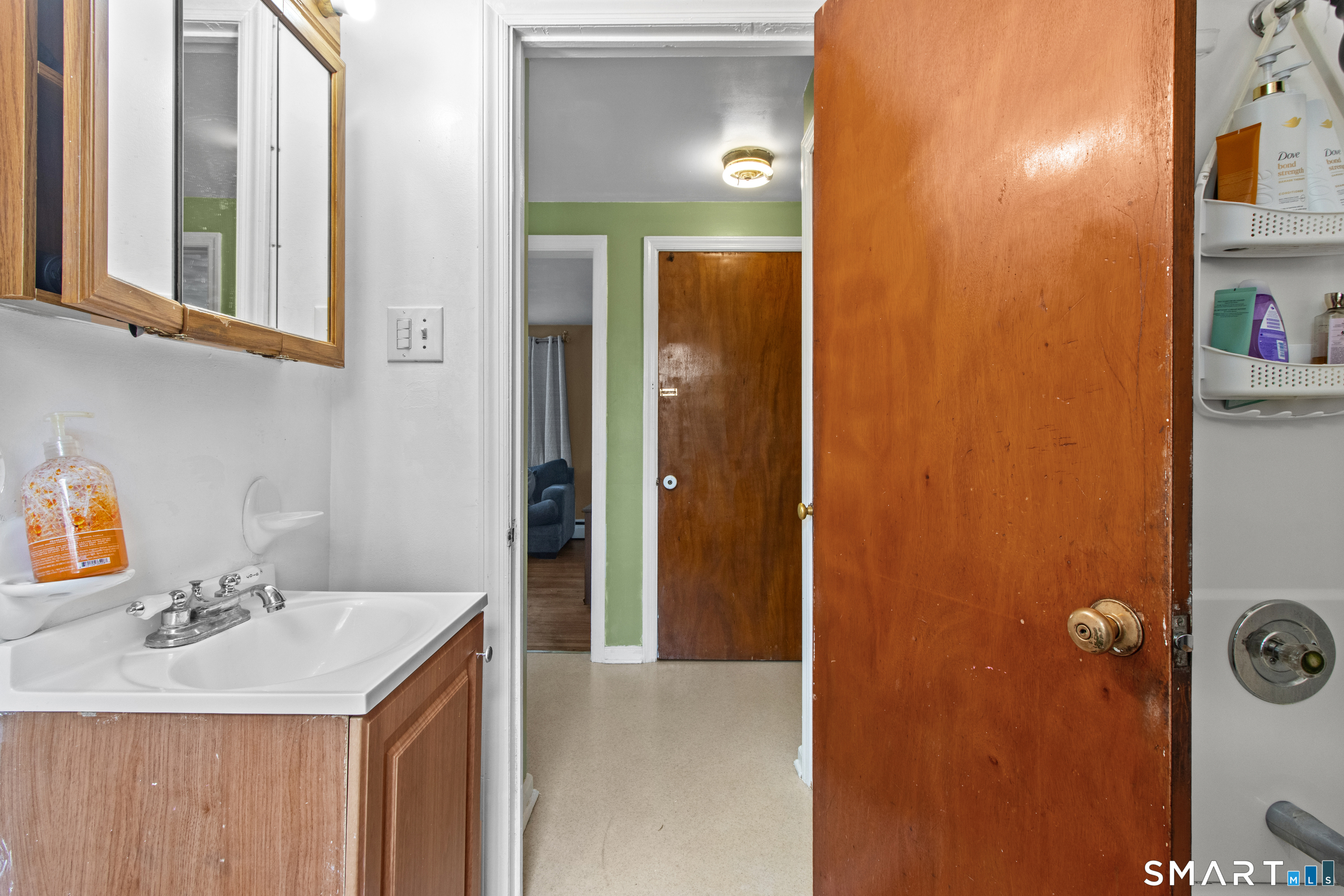 86 Bernside Drive Bristol CT 06010