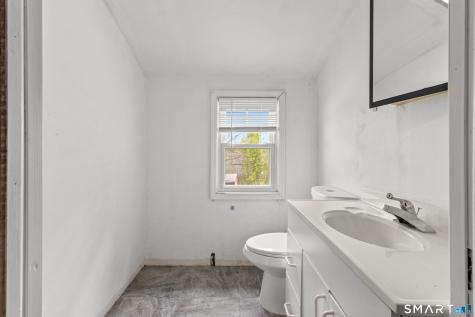 86 Bernside Drive Bristol CT 06010