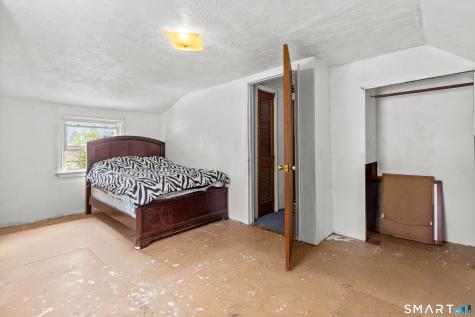 86 Bernside Drive Bristol CT 06010