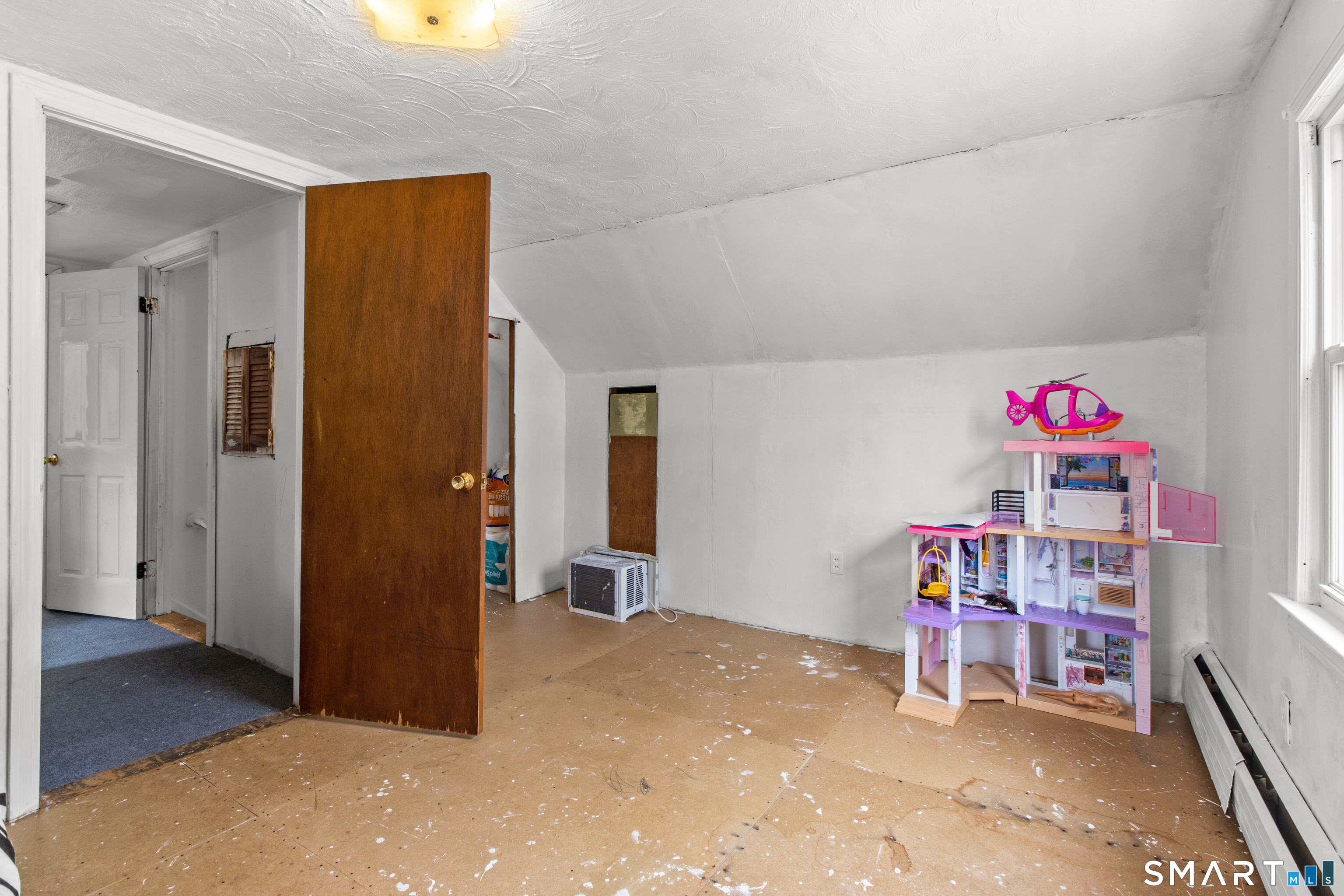 86 Bernside Drive Bristol CT 06010