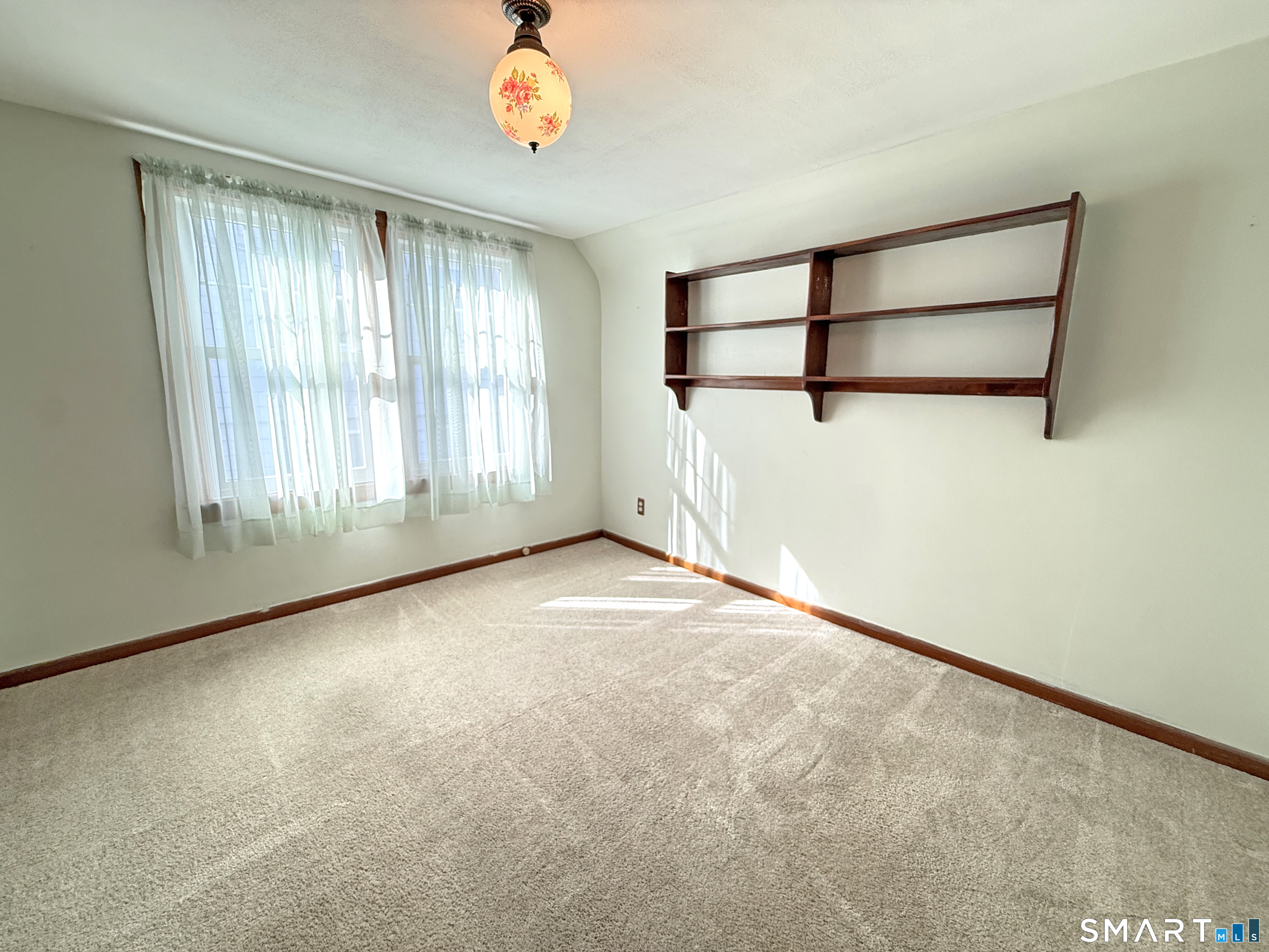 275 Davis Street Watertown CT 06779