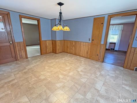 275 Davis Street Watertown CT 06779