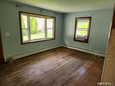 34 Brookdale Road Seymour CT 06483