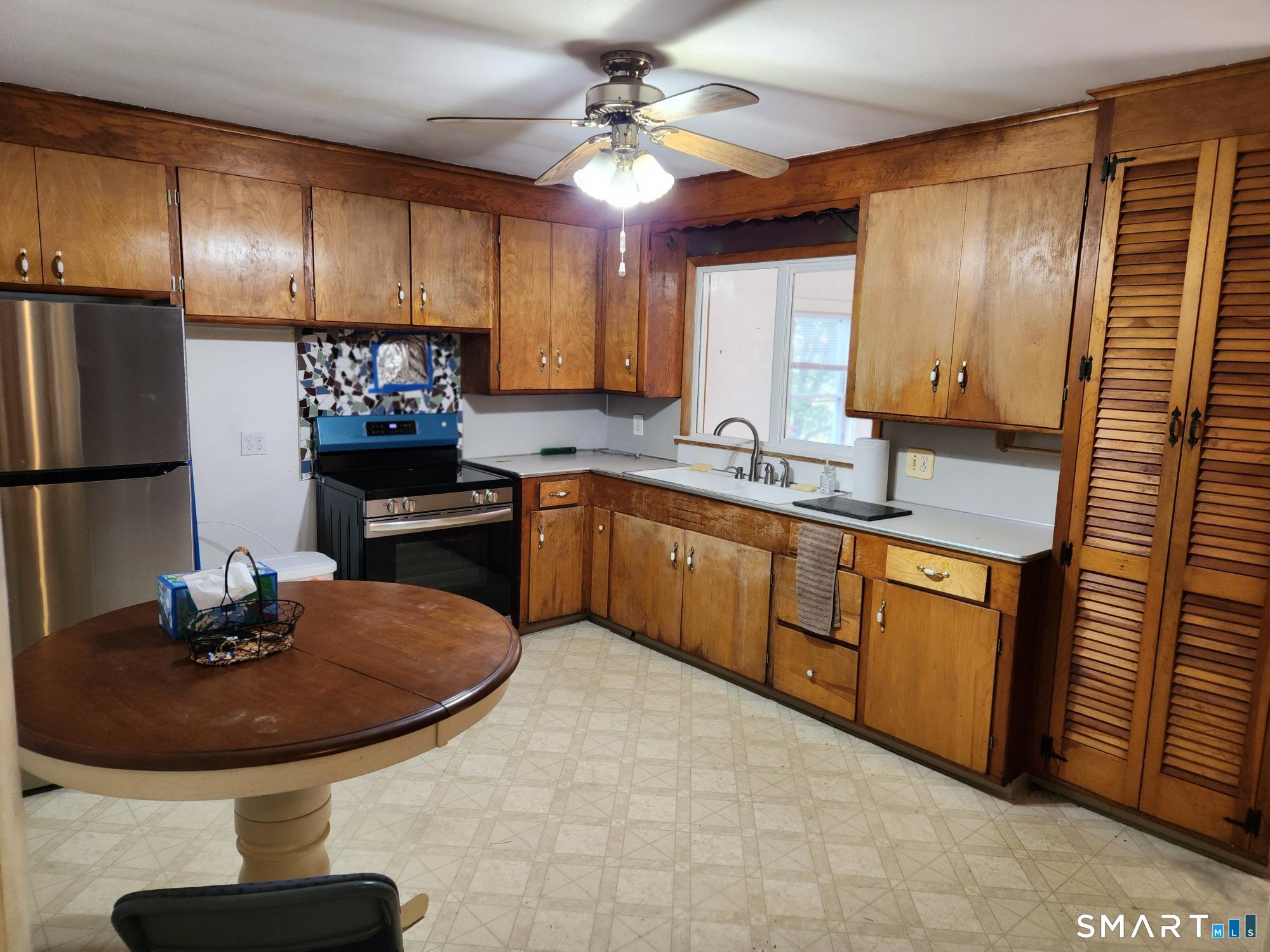 34 Brookdale Road Seymour CT 06483
