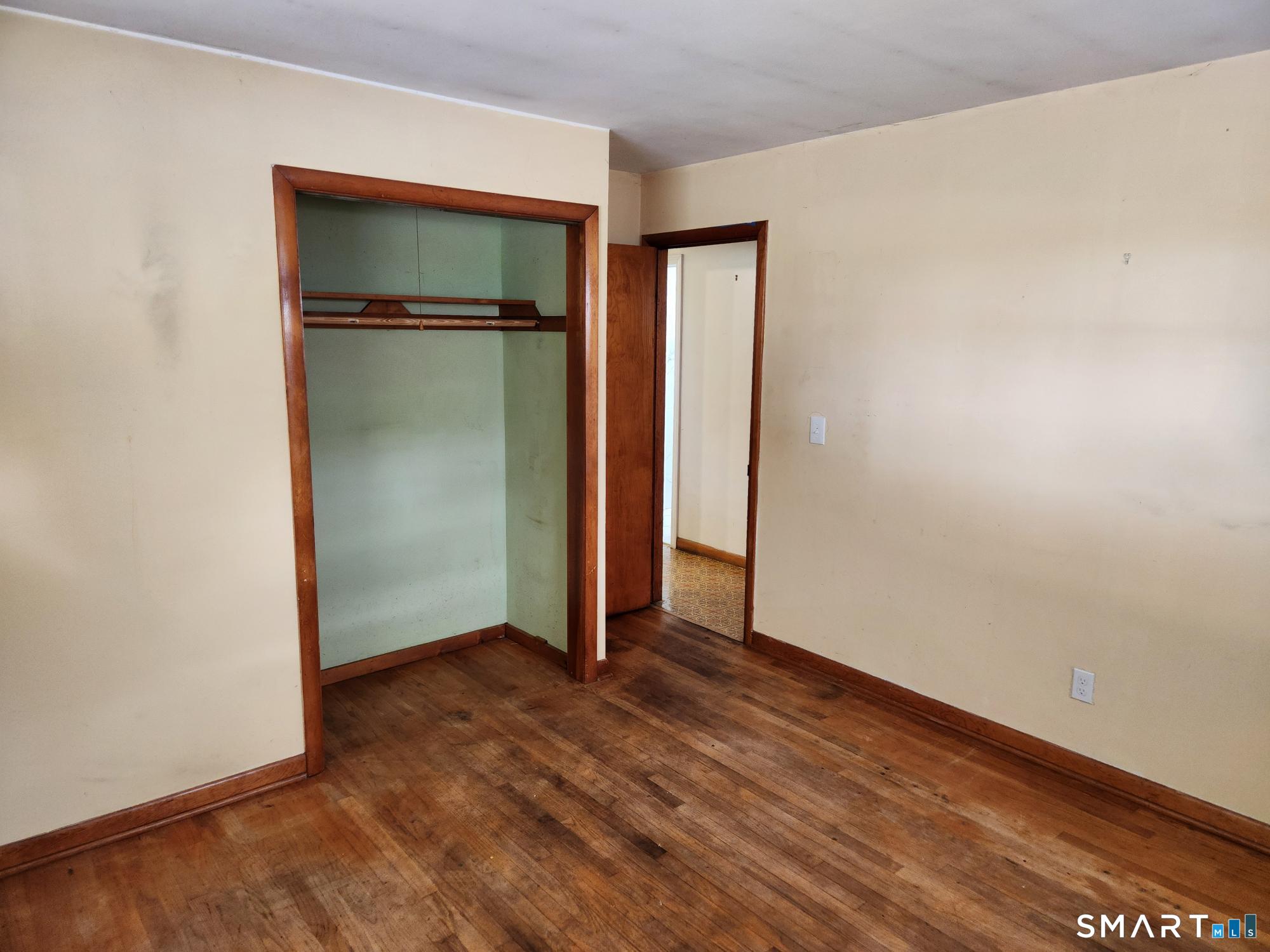 34 Brookdale Road Seymour CT 06483