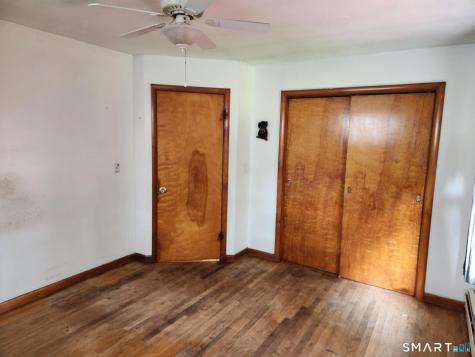 34 Brookdale Road Seymour CT 06483