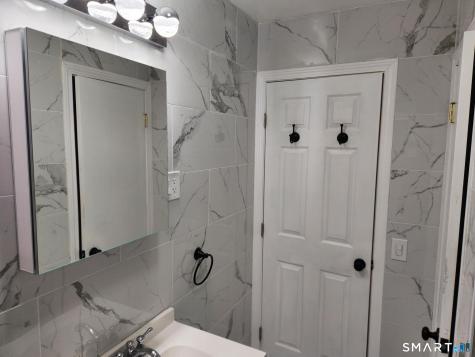 34 Brookdale Road Seymour CT 06483