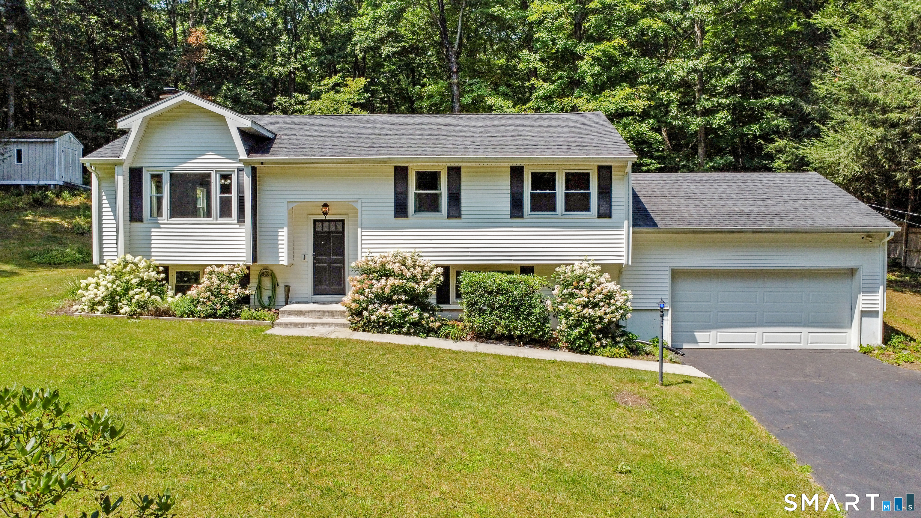 83 Ross Road Preston CT 06365