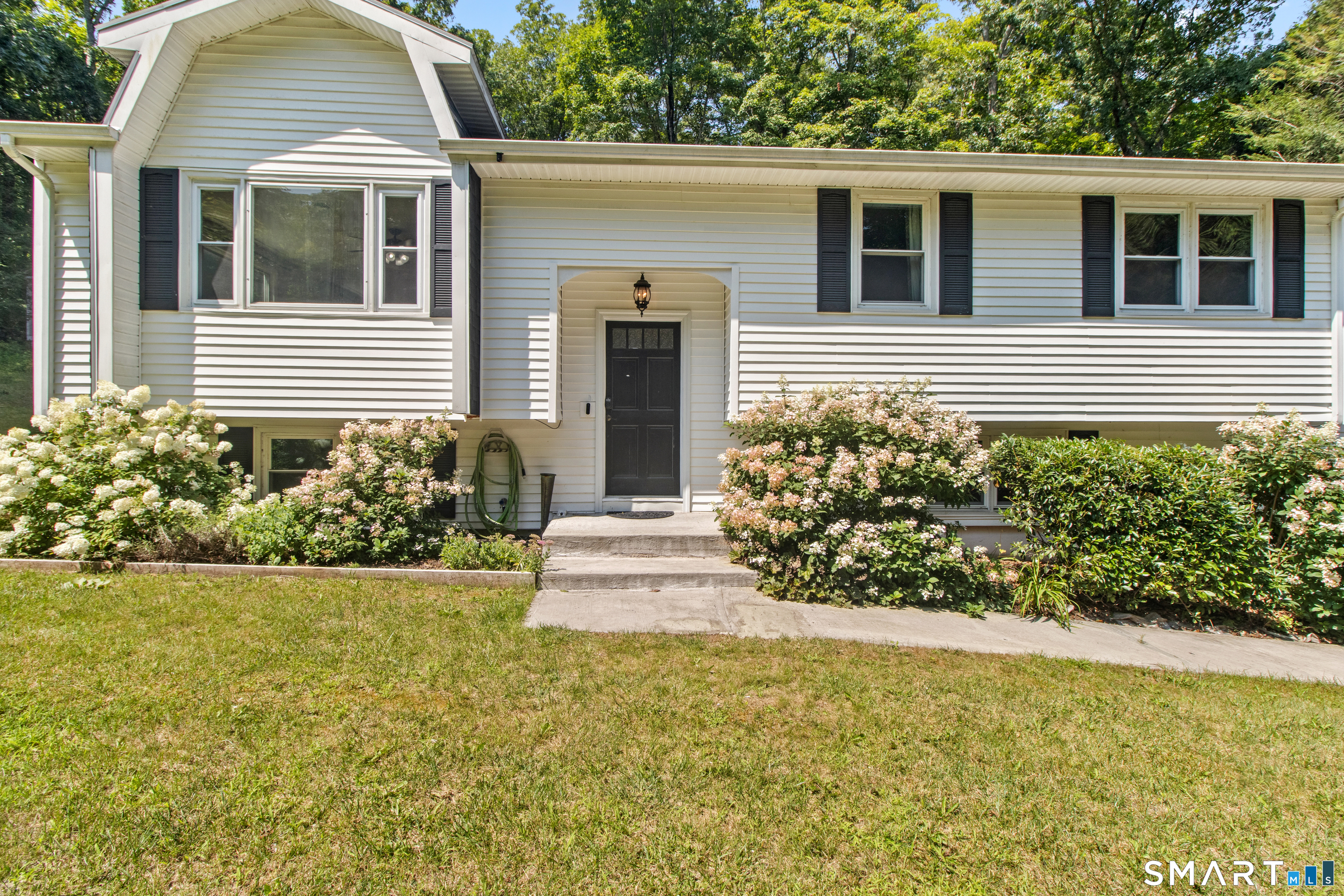83 Ross Road Preston CT 06365