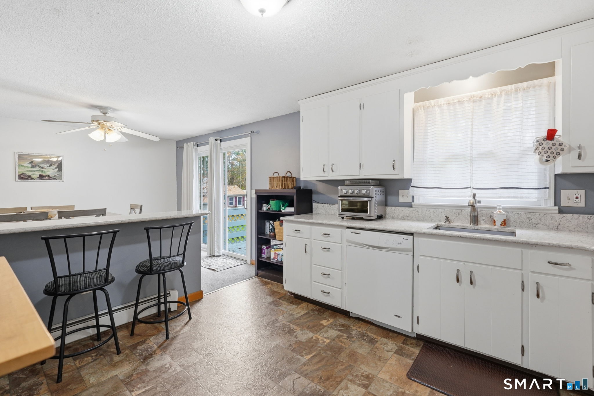 86 Cottage Road Enfield CT 06082