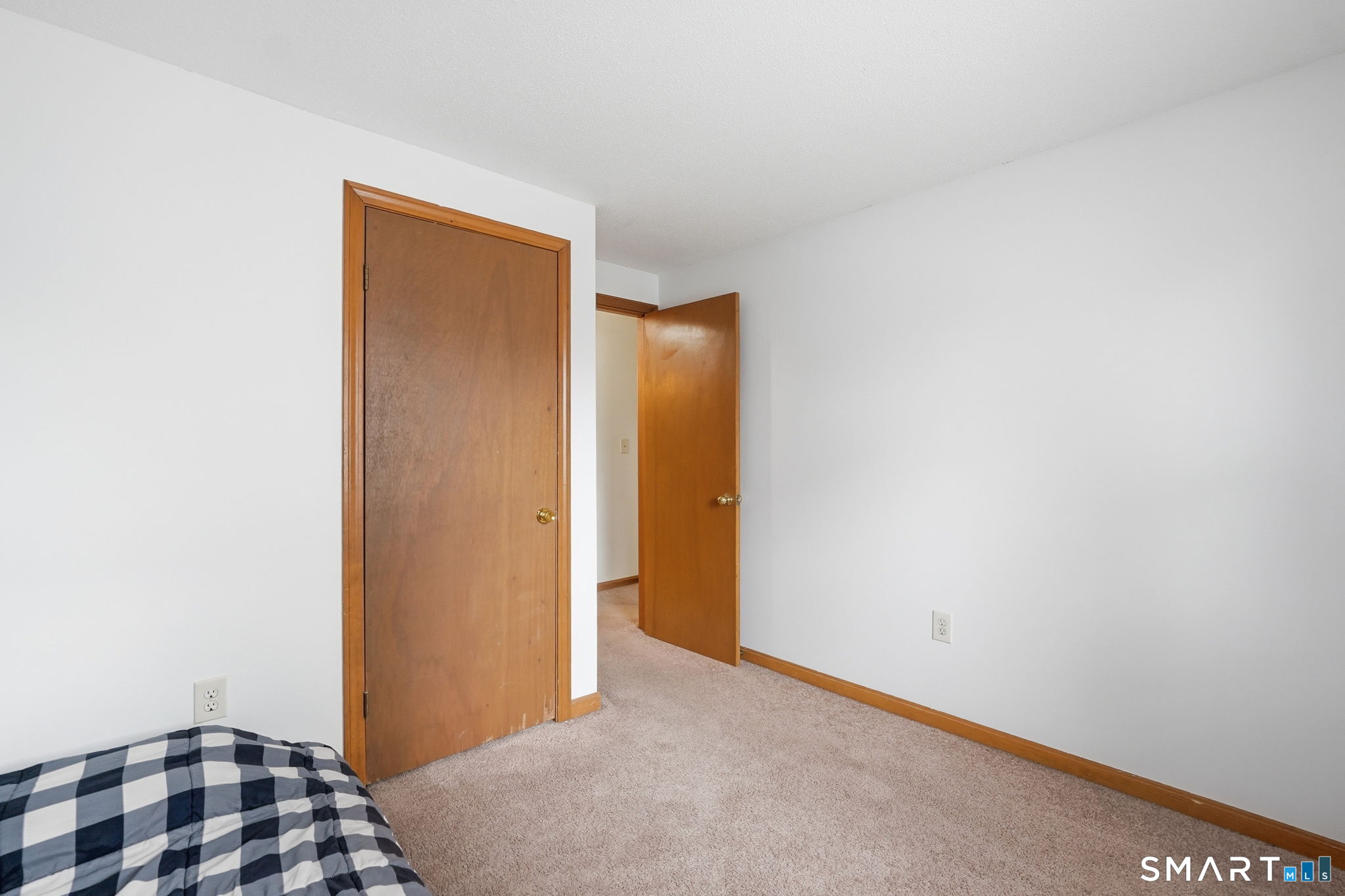 86 Cottage Road Enfield CT 06082
